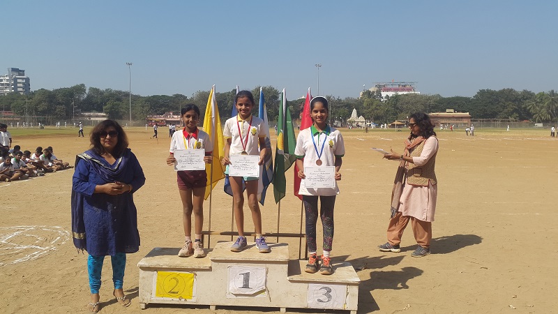 Balmohan Vidyamandir: 100 Mts Std V Girls Winners