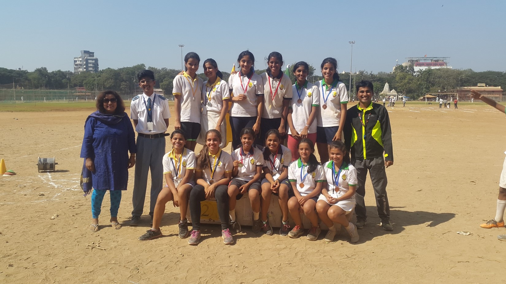 Balmohan Vidyamandir: Relay Senior Girls Winners