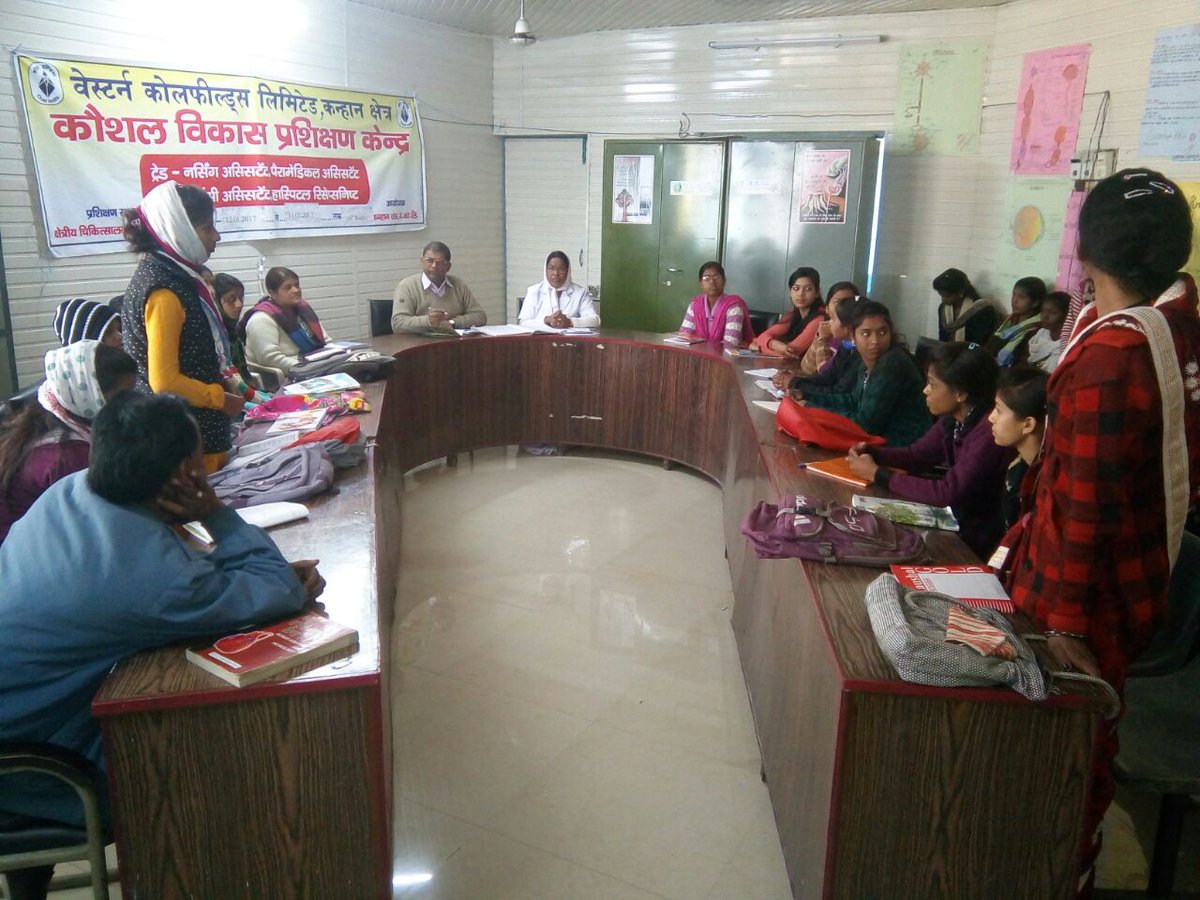 project affected rural girls from Pench and Kanhan were imparted training in paramedical skills as part of Western Coalfields Limited (WCL)'s Skill Development Programme.