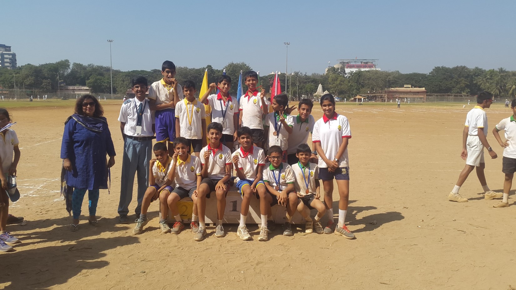 Balmohan Vidyamandir: Relay Junior Boys Winners