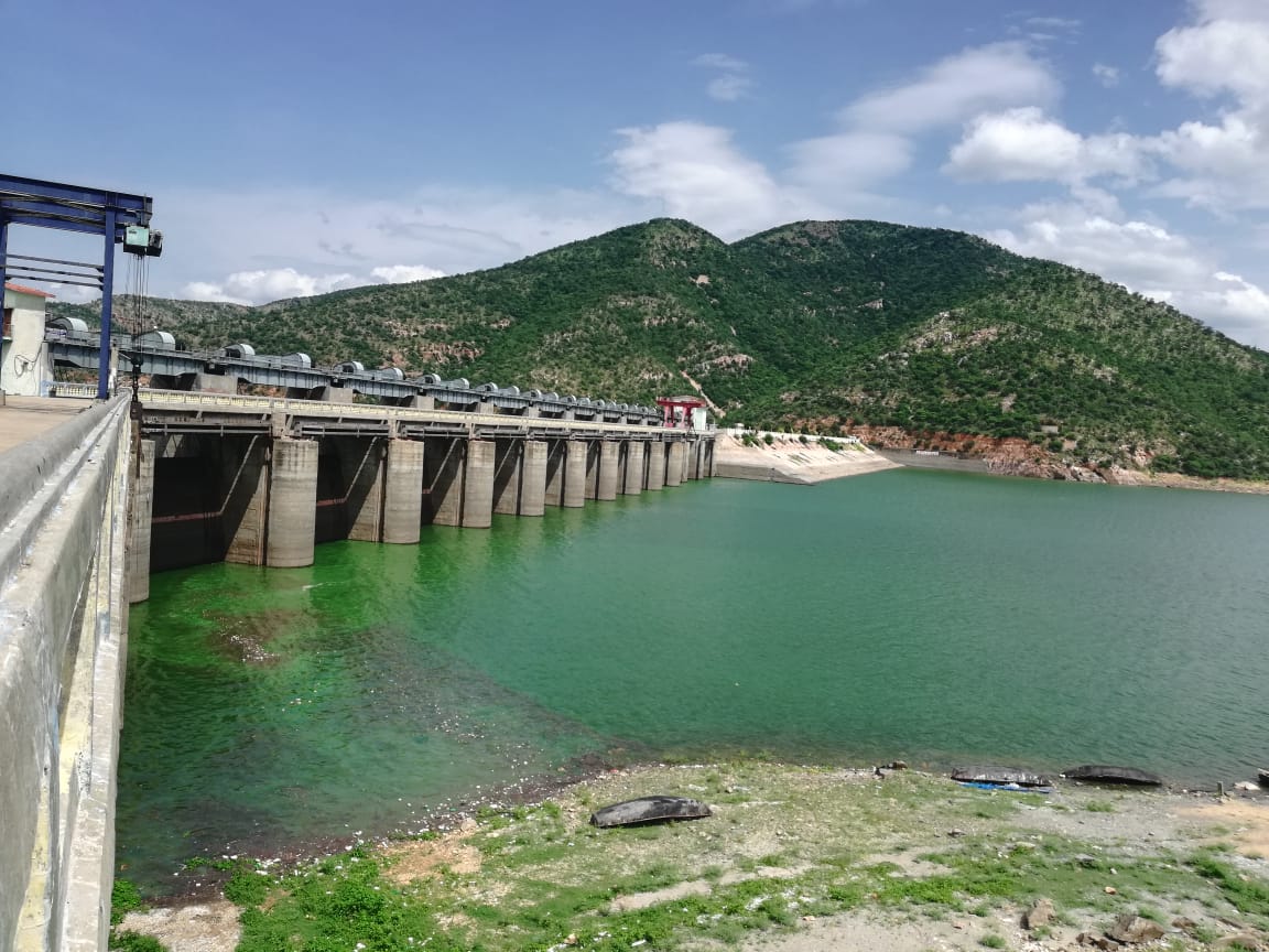Somasila Dam. At 55% of its live capacity of 78 TMC compared to 19.42 TMC on this day last year. It has been receiving inflows from Pothireddypadu head regulator as well as 19,597 cusecs of  water from the Krishna. Authorities are letting out water to the Kandaleru reservoir. A major water body in the Nellore district, water from the reservoir is used to irrigate 9.25 lakh acres of land. It is the main source of drinking water for Kavali municipality of nearly 1.2 lakh population.