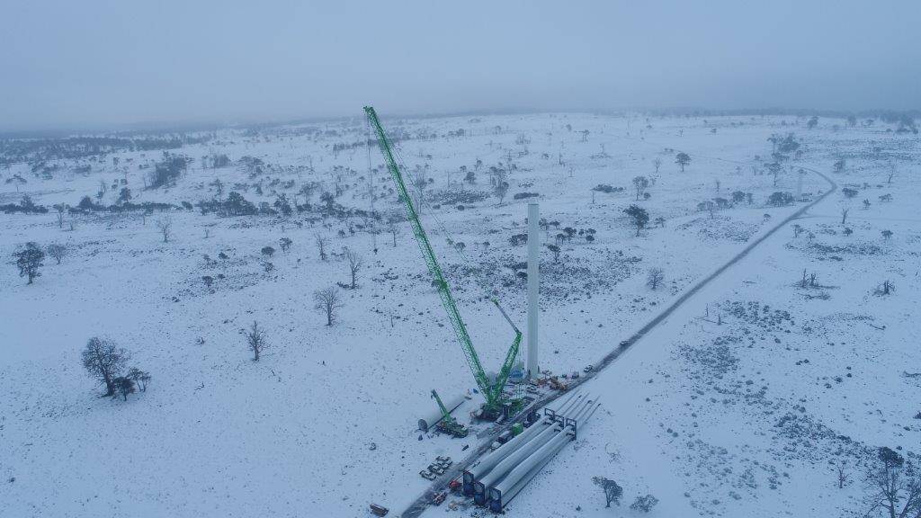 The concrete footing foundations for the 48 wind turbines is now complete and works progress smoothly despite snowy conditions. Around half of the wind turbine towers have been pre-installed in anticipation of full turbine erection in the coming months. Over half of the Goldwind wind turbine components delivered to site.