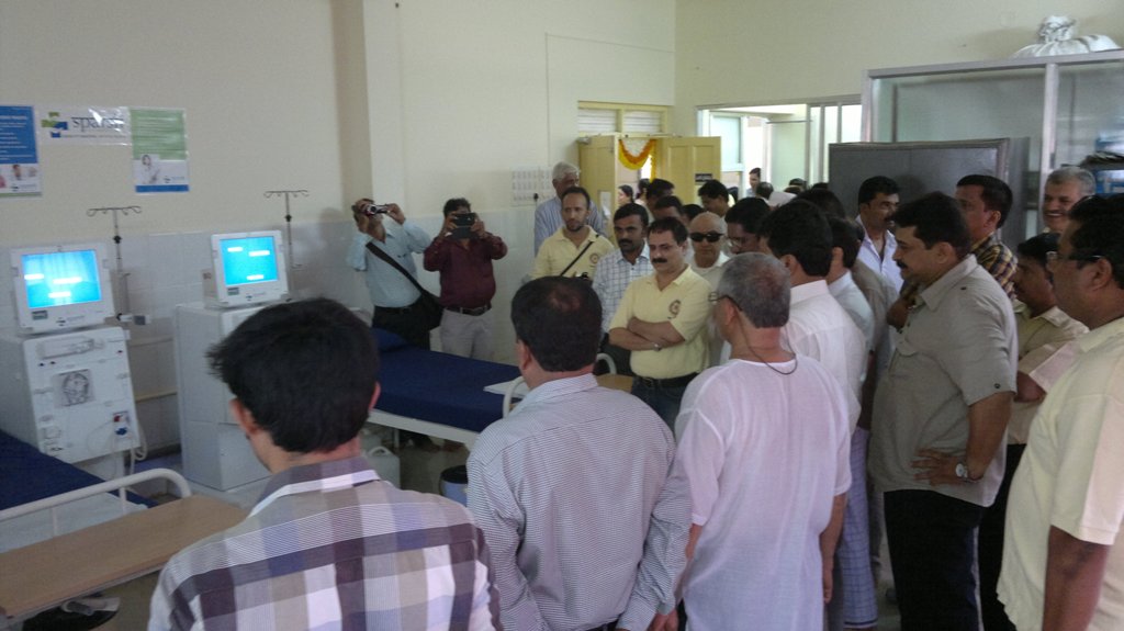 dialysis sessions conducted so far. Until now patients from Bhatkal and nearby places had to visit towns like Kundapur, Udupi, Manipal and Mangalore to undergo dialysis treatment, involving unreasonable amount of strain and travel fatigue as well as unavoidable travel expenses.