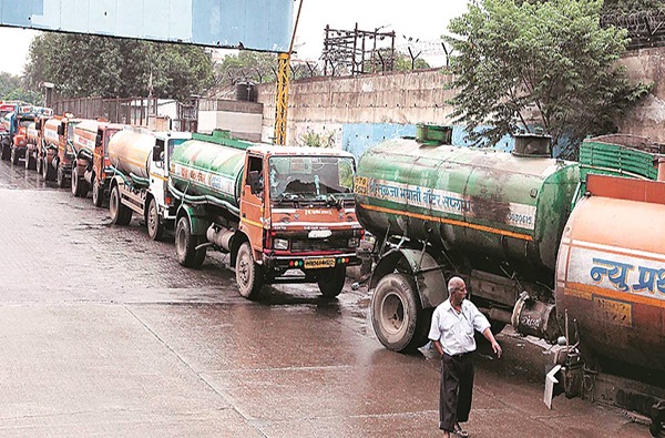 Number of tankers pressed into service to supply drinking water to 1.95 lakh residents Nanded district. Includes 78 villages and 66 hamlets. 60 of these have been operating in just one taluka - Mukhed.