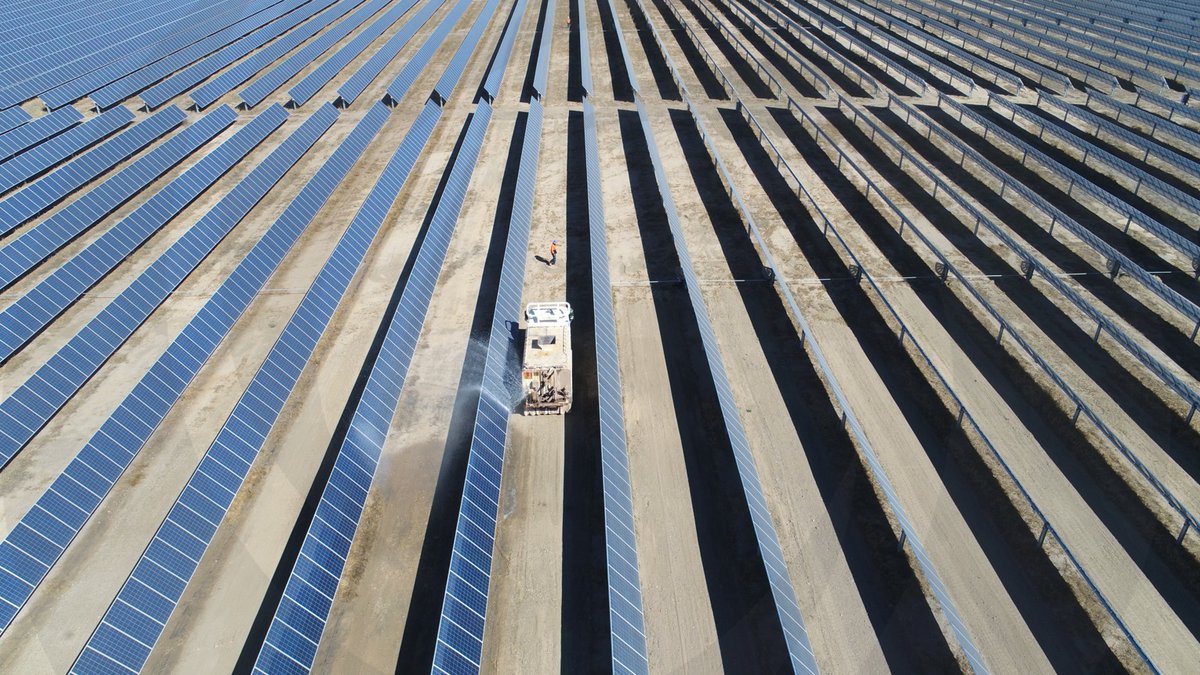 Hamilton Solar Farm, Queensland, Australia Project details and