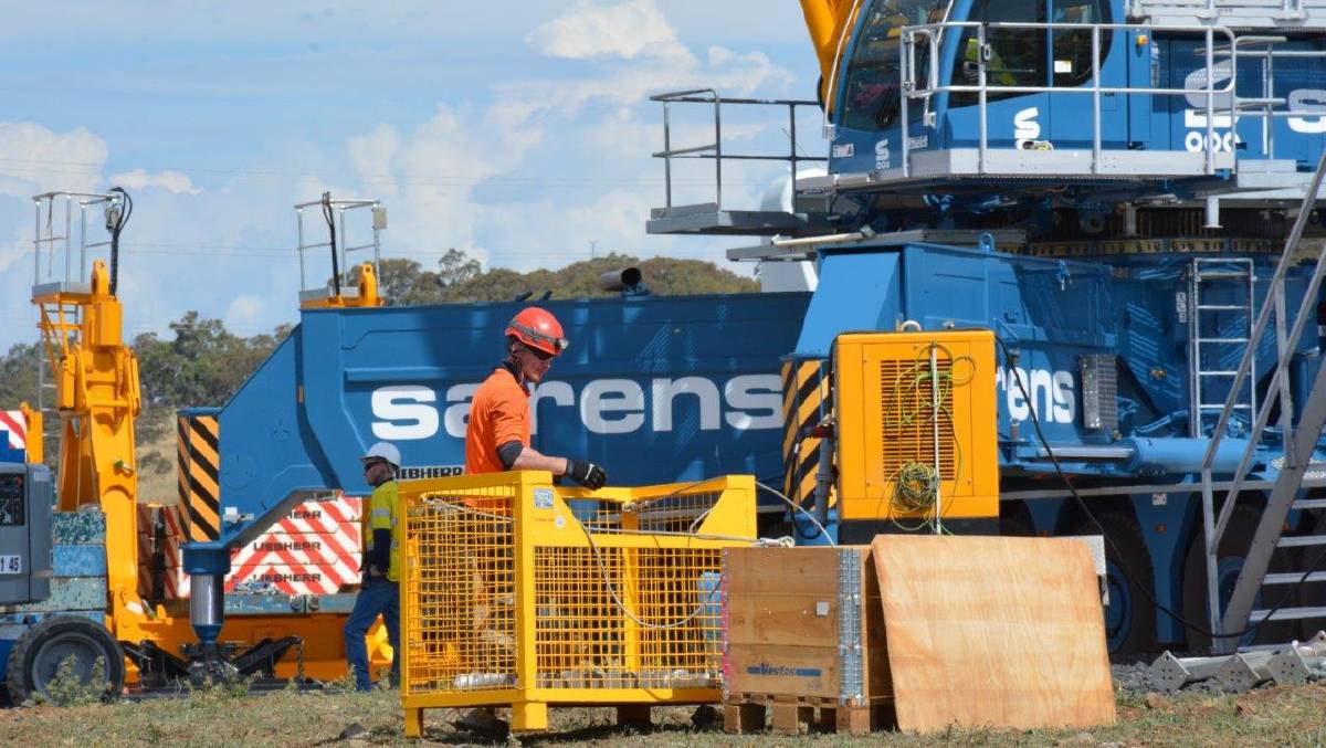 46 kilometres of roadway, 640 kilometres of cabling and 28 high-voltage power poles constructed.