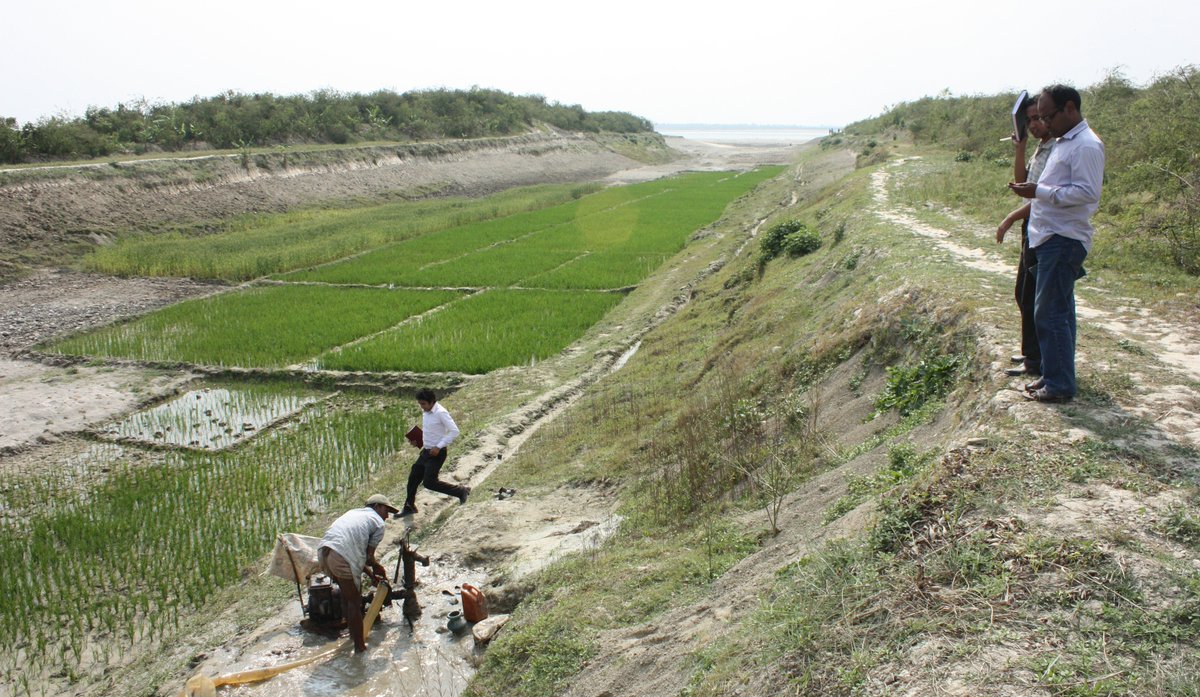 Boral River, Rajshahi, Bangladesh. The mouth of Boral, Ganges seen on the end. The 220 km river used to connect Ganges and Brahmaputra. That is how a couple of sluice gates & earthen dam ruined it.