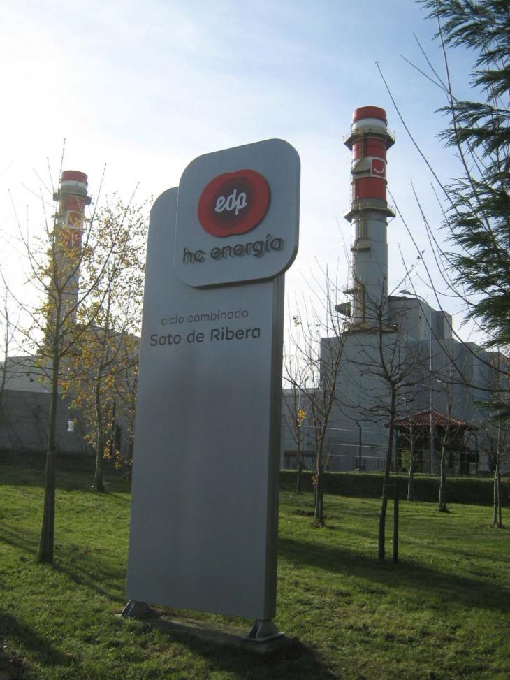 Unit 3 of EDP Espana's Soto de Ribera combined coal and gas power plant, located located in the municipality of Ribera de Arriba (Asturias), downstream from the confluence of the rivers Nalon and Caudal.